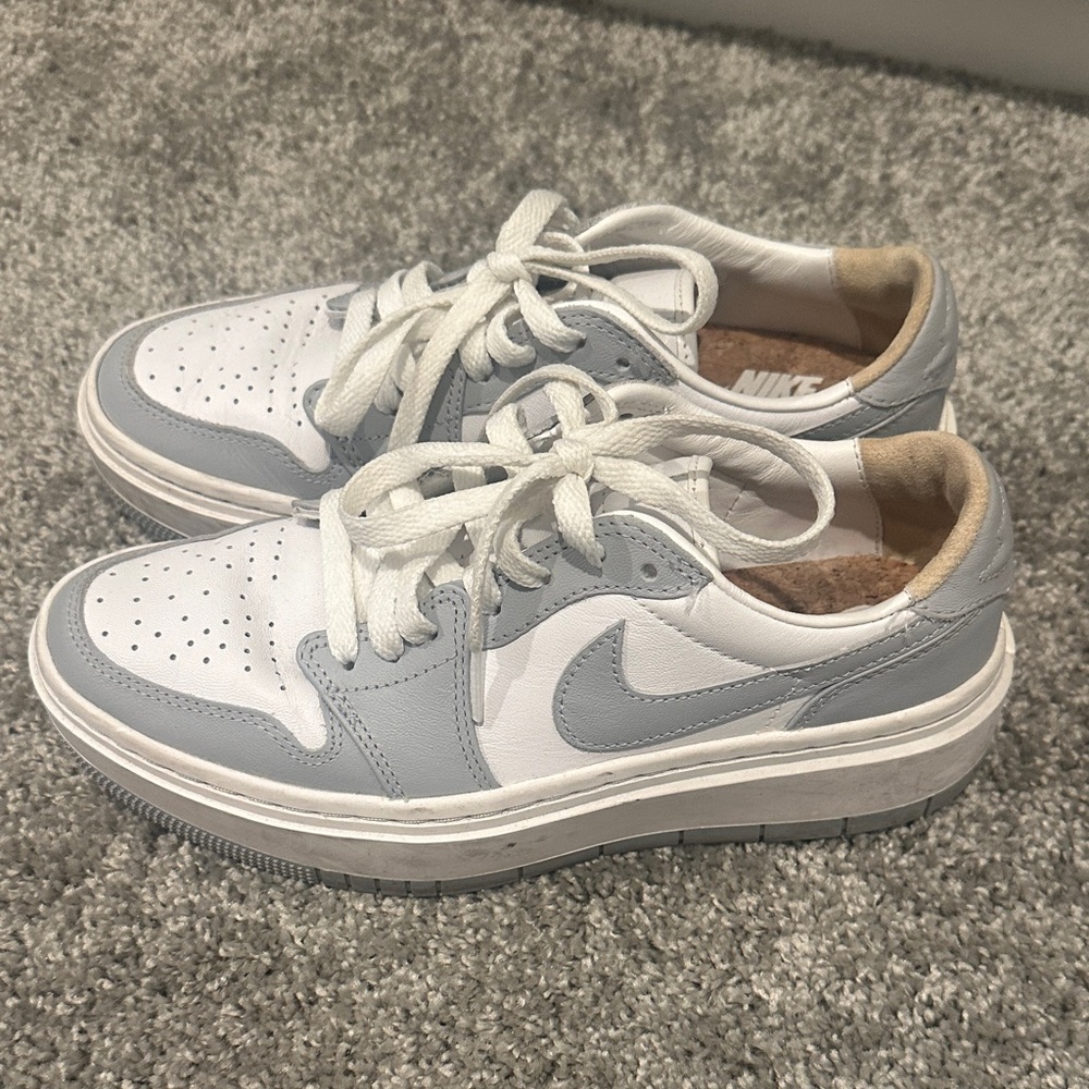 Nike Women’s Low-Top Sneakers in White and Light Gray